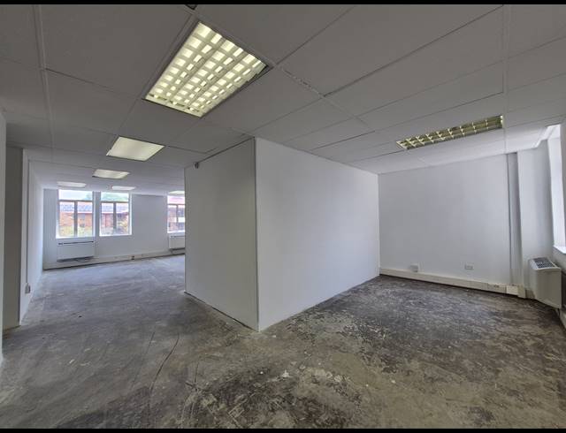 127M² OFFICE TO LET IN ILLOVO